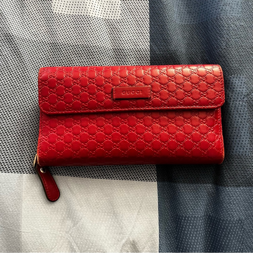 Gucci wallet
